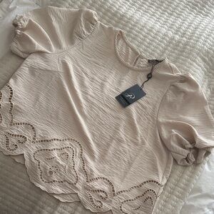 Adrianna Papell Blouse Cream Scalloped Eyelet Short Sleeve Top